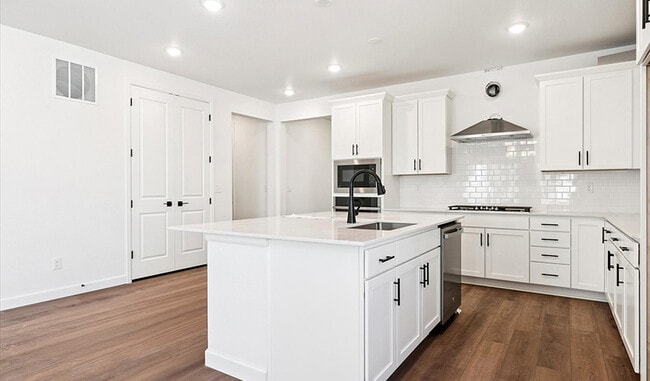 16911 Starfall Dr, Monument, CO 80132 - photo 7