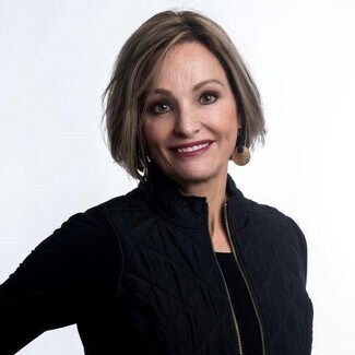 Dana Nelson