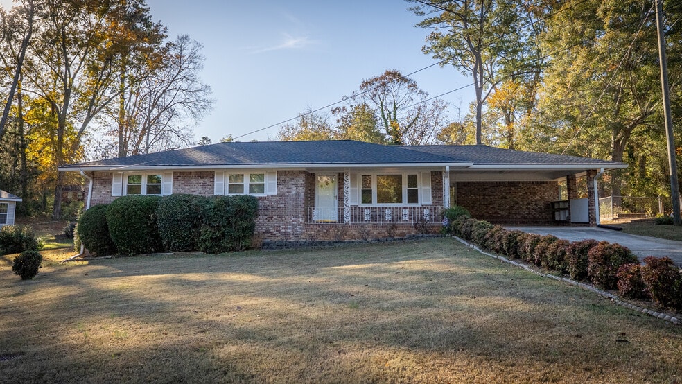 4698 Garrett Dr SW, Mableton, GA 30126 - photo 1