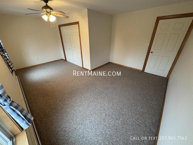 20 Main Rd N unit 2, Hampden, ME 04444 - photo 6