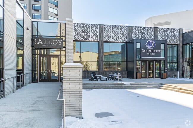 The Alloy is a world-class cocktail lounge located in the DoubleTree by Hilton Battle Creek.