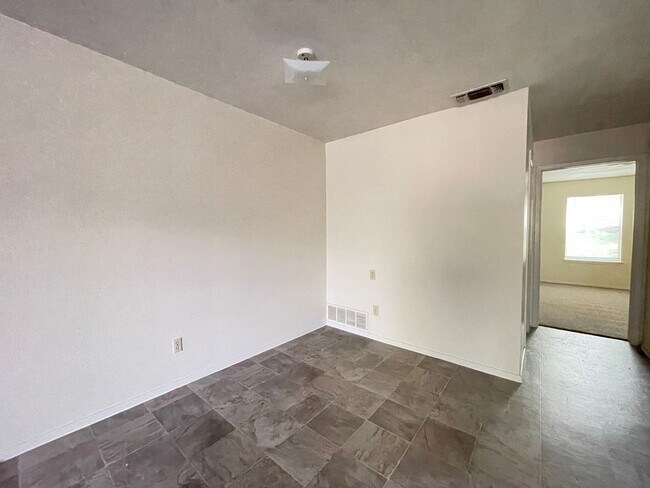 201 W Lincoln Ave unit 2, Copperas Cove, TX 76522 - photo 4