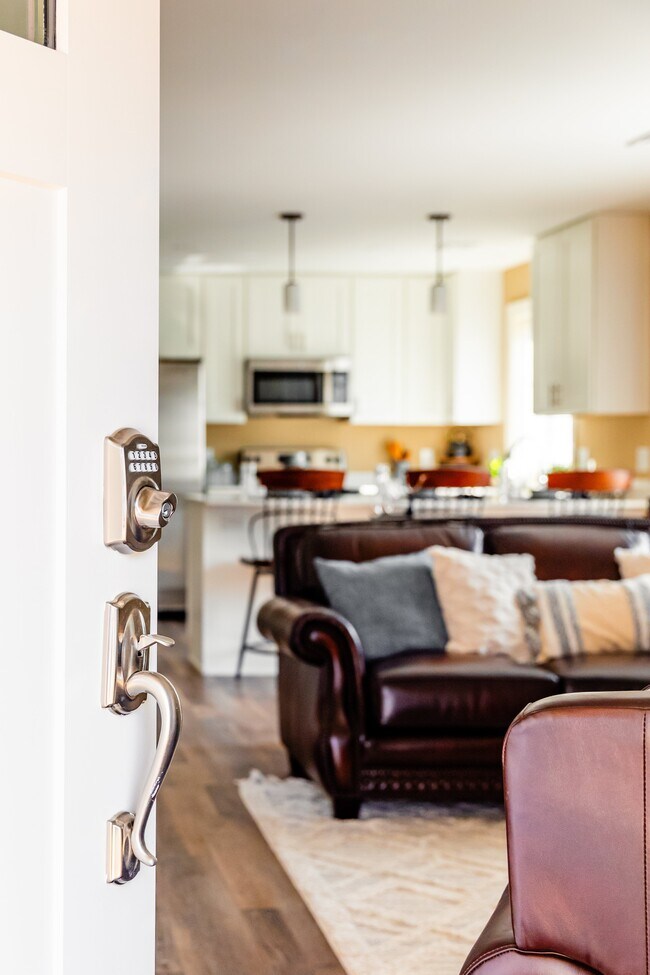 Paugus Woods, Laconia, NH 03246 - photo 5