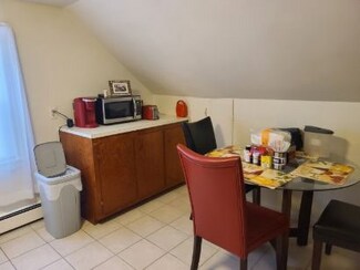 973 Ellis Pkwy Unit B, Edison, NJ 08820