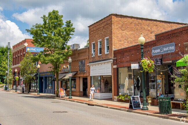 Sewickley residents have easy access to local retail stores.