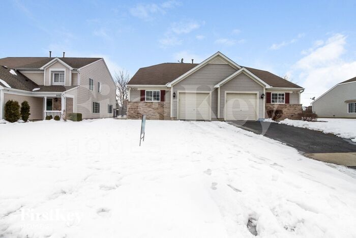 3023 Impressions Dr, Lake In the Hills, IL 60156 - photo 1