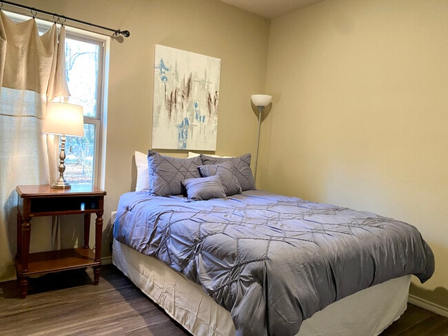 798 Madison St, Carthage, TX 75633 - photo 6