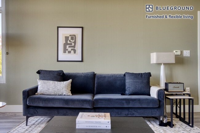 2400 W El Camino Real unit FL4-ID1080, Mountain View, CA 94040 - photo 2