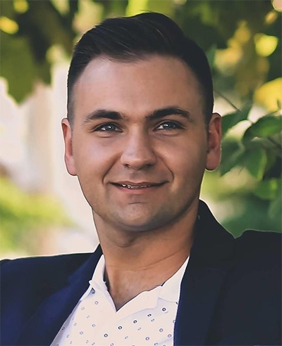 Agent Photo
