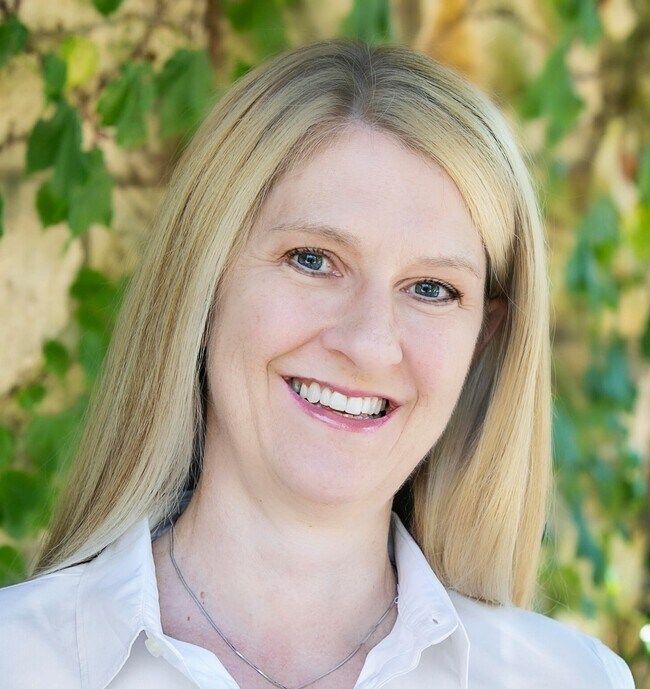 Tracy McGinnis