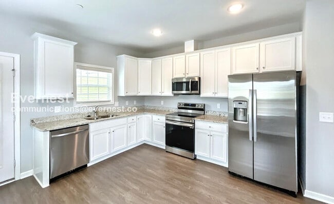 1025 Echo Rdg Rd, Columbia, TN 38401 - photo 2