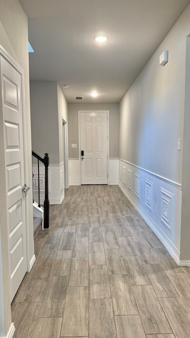 5945 Hopkins Dr, Providence Village, TX 76227 - photo 2