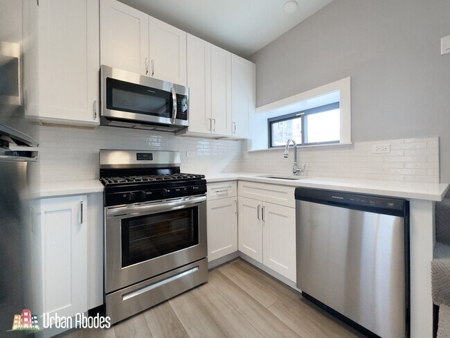 3941 N Janssen Ave unit A04C, Chicago, IL 60613 - photo 3