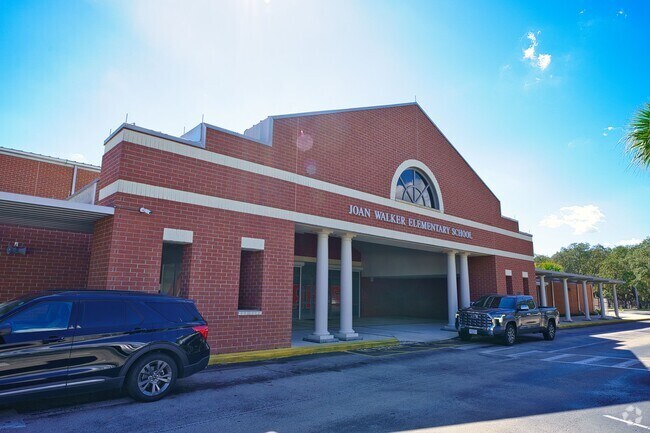Walker Elementary School serves East Seminole County students from Pre-K through the 5th grade.