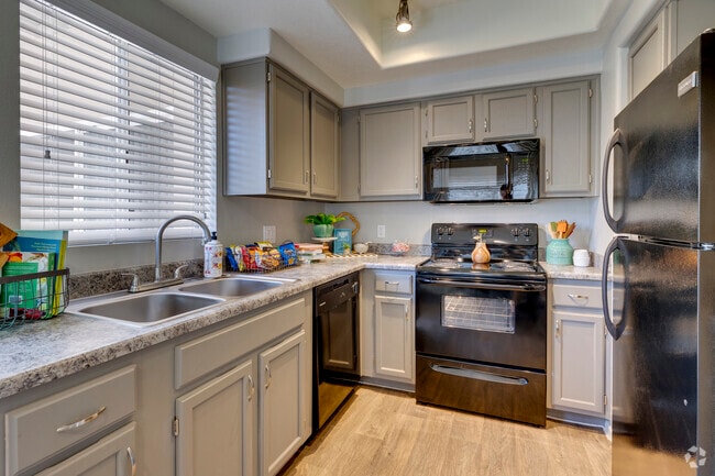 Kitchen - 2BR, 2BA - 965SF