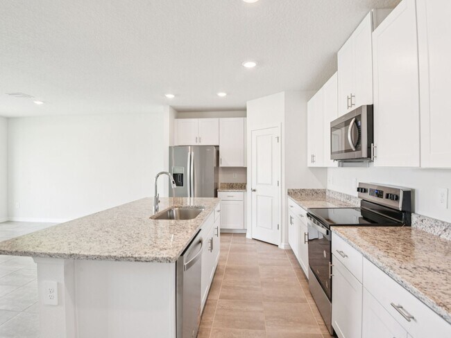 1752 Brekey Way, Zephyrhills, FL 33541 - photo 7