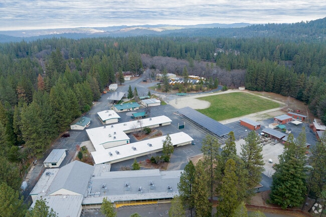 The student count at Georgetown Elementary is 199.