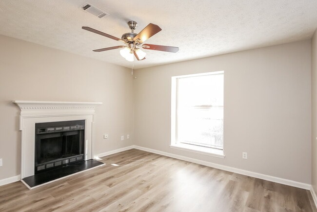 2764 Wildflower Ln SW, Snellville, GA 30039 - photo 4