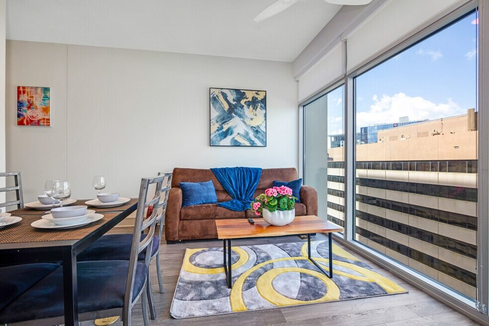 7865 Travis St unit ID1359166P, Houston, TX 77030 - photo 1