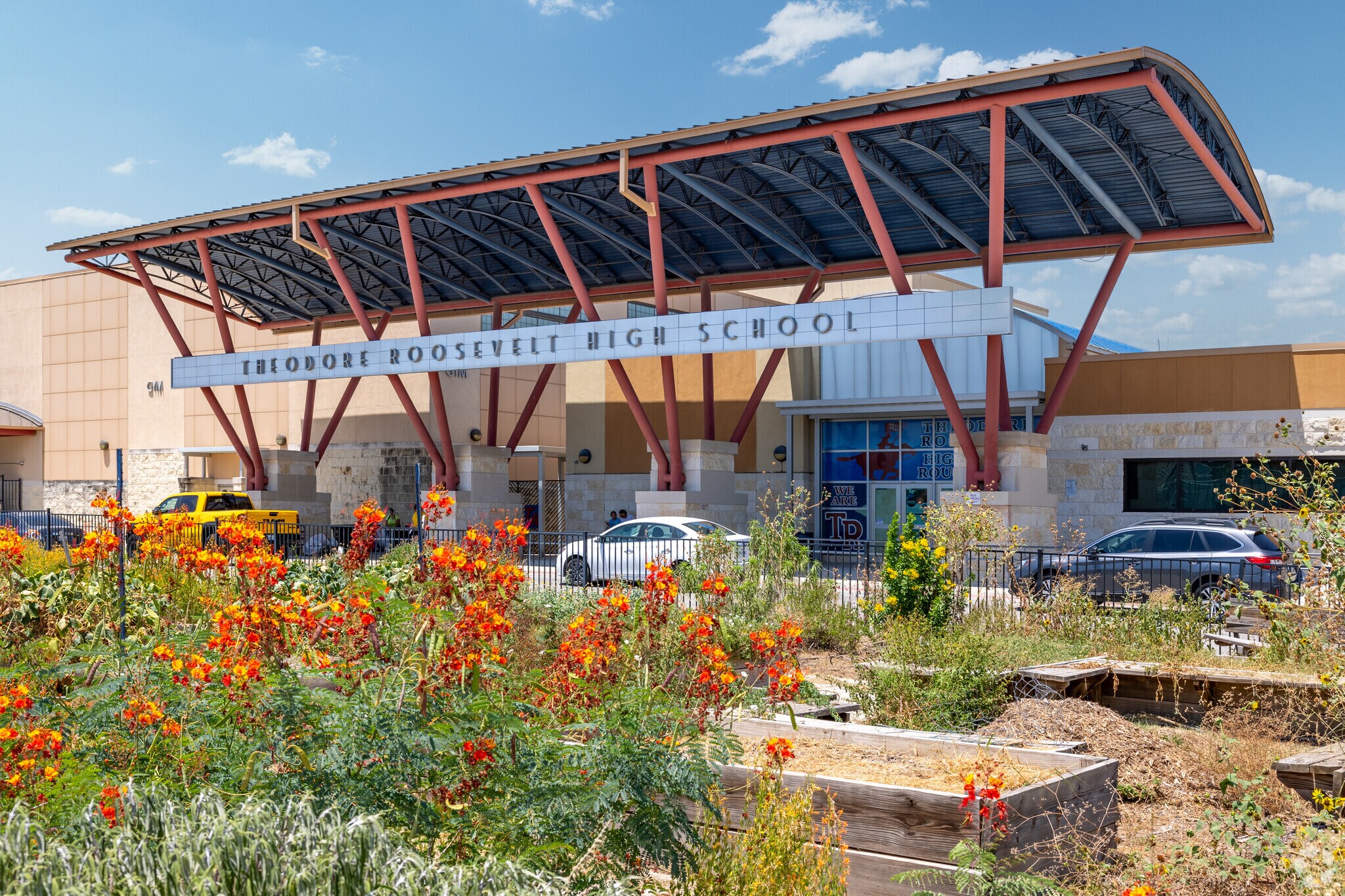 Roosevelt High School educating students in the Windcrest area.