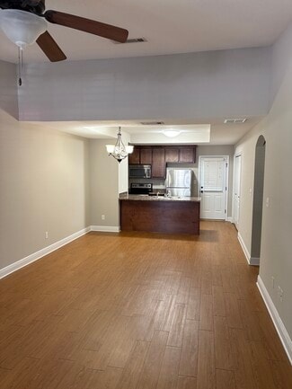 8712 Chemstrand Rd, Pensacola, FL 32514