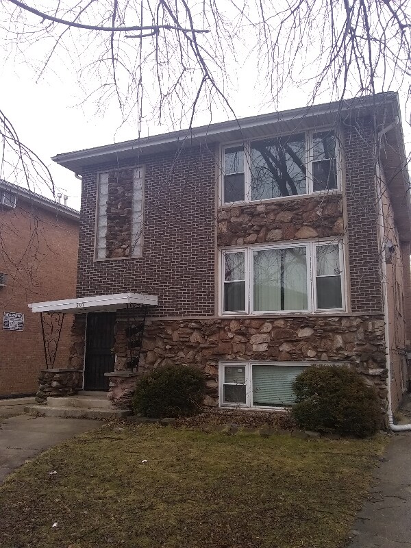 307 Yates Ave unit 1, Calumet City, IL 60409 - photo 1