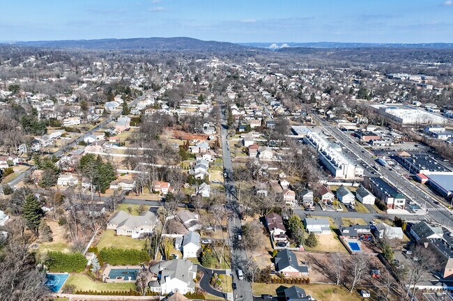 Welcome to the Norwood community in Norwood, New Jersey.