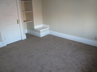 112 18th St S Unit 201, Fargo, ND 58103