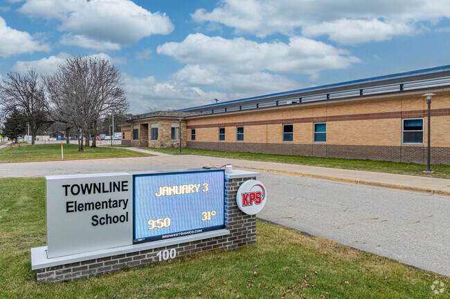 Townline Elementary, sign.