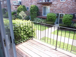 31 Westgate Rd Unit 5, Boston College, MA 02467