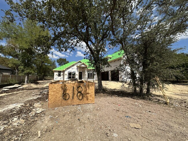 618 Bald Eagle Loop, Salado, TX 76571 - photo 3