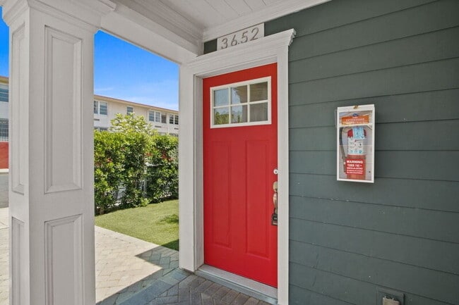 3652 Percy St, Los Angeles, CA 90023 - photo 2