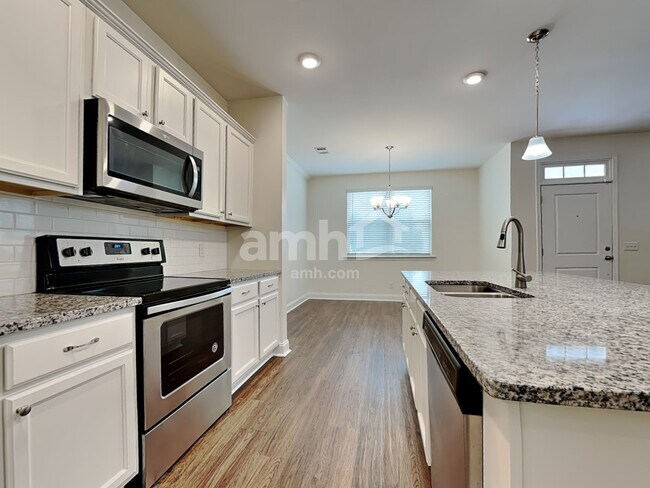 208 Clearwater Cir, Port Wentworth, GA 31407 - photo 4