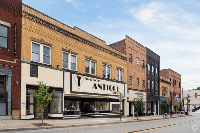 East Pike Street offers shopping, dining, and event routes.