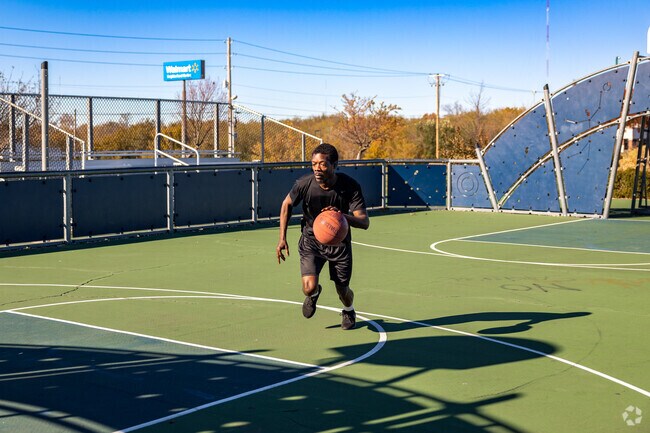 Southridge residents can practice their basketball skills at Cunningham Park.
