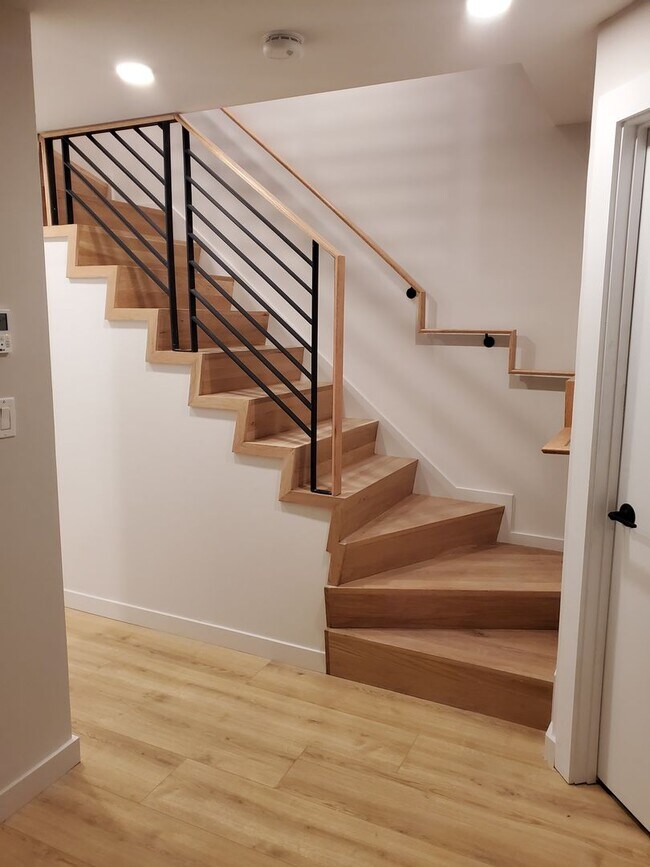 141 N St unit 1, Boston, MA 02127 - photo 7