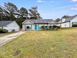 9151 Clubhouse Dr, Riverdale, GA 30274