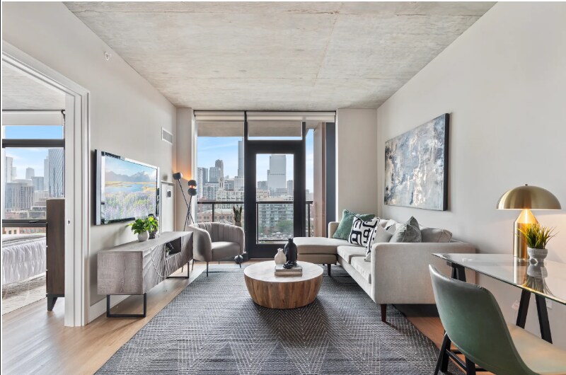 1039 W Van Buren St, Chicago, IL 60607 - photo 1