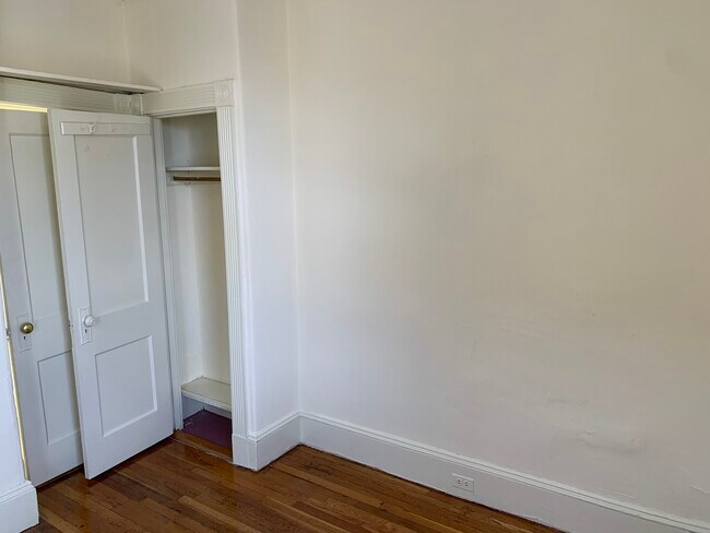 9 Myrtle St unit 9, Boston, MA 02114 - photo 4