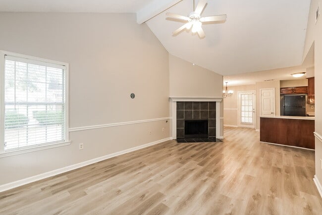 1030 Nolan Ln, Cordova, TN 38018 - photo 3