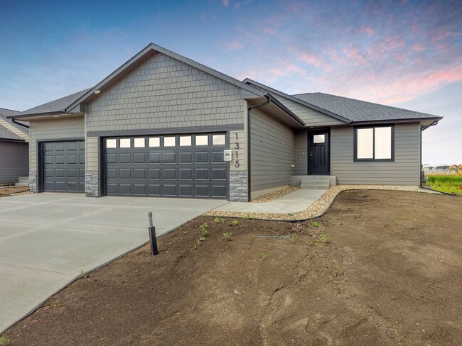 1301 Mae Place, Tea, SD 57064 - photo 2