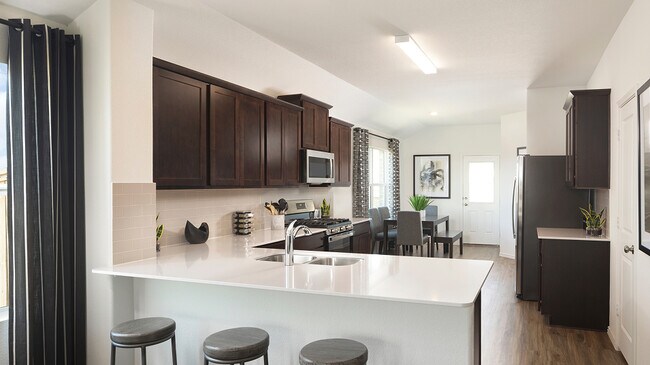 1409 Roaming Oak Bend, Georgetown, TX 78628 - photo 3