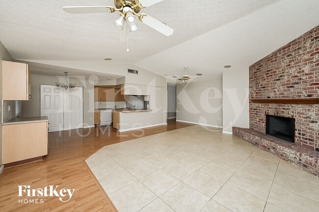 6222 Palmview Ct, Tampa, FL 33625 - photo 3