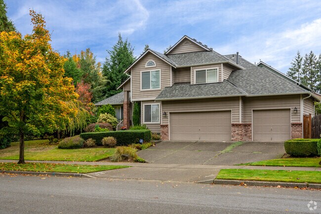 Craftsman style home in Everest, Kirkland.