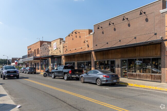 Downtown Carrollton offers a charming mix of boutiques, antique shops, and specialty stores in a walkable, historic setting.