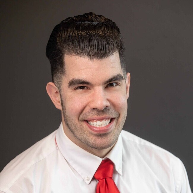 Agent Photo