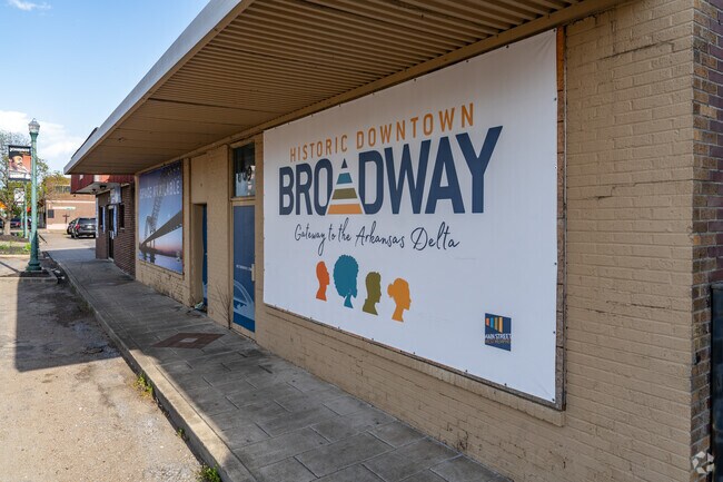 West Memphis is putting in the leg work to bring businesses to Broadway Avenue in Historic Dowtown.
