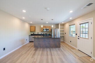 1800 Indian Hills Dr, Sioux City, IA 51104