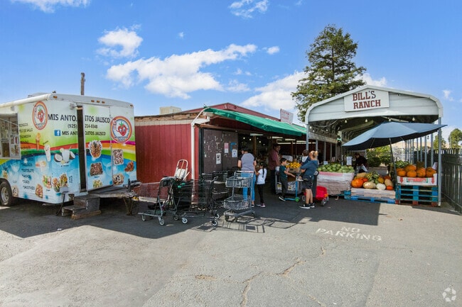 Bay Point West shoppers visit Bill’s Ranch Market for fresh produce.