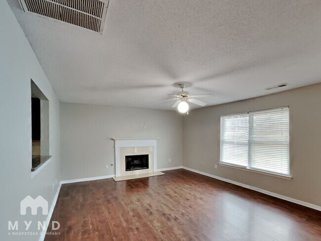 1010 Rolling Meadows Rd, Villa Rica, GA 30180 - photo 4